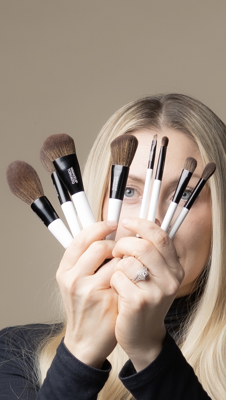 Discover the Ultimate 8-Piece Makeup Brush Set